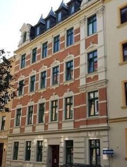 Ansprechende, kleine 2-Raumwohnung mit Balkon und Parkett im 1. OG - Görlitz