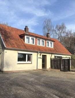 Attraktives Grundstück mit Altbau in Alleinlage am Utkiek - Oldenburg