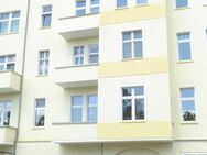 ** Hier schlägt das Herz von Berlin ** 5-Zimmer-Altbauwohnung zum Selbstbezug ** - Berlin