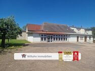 Wohnen mit Geschichte - ehemalige Gaststätte mit Terrasse, Saal & Gästehaus am Teich - Groitzsch
