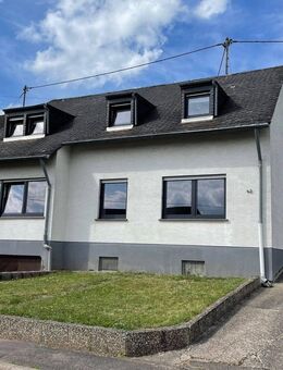 2-Familienhaus mit großzügigen Abstellflächen, Garage und schönem Garten im Konzer Tälchen - Konz