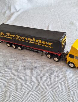 Siku Modelle 1:32--1:50/55 Verschiedene SELTEN s. die Fotos .LKW mit Tieflader--Trecker-Anhänger -Kran-usw Teils Neu - Meckenheim