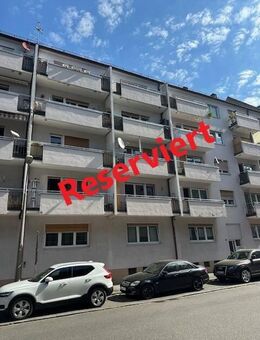 Solide Kapitalanlage - Zentrale, helle, gut vermietete 1 Zimmer Wohnung mit Balkon - Nähe U-Bahn-Haltestelle Hohe Marter - Nürnberg