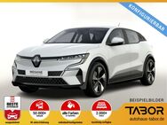 Renault Megane, E-TECH Evolution 130 Comfort Range, Jahr 2022 - Freiburg (Breisgau)