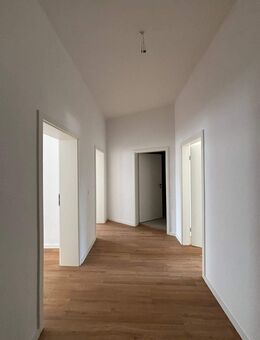 *frisch sanierte 3-Raumwohnung in Stötteritz* - Leipzig