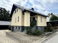 Gepflegtes Einfamilienhaus in ruhiger Lage 142 m² | EBK | Kamin | Garage | Terrasse | Sauna | Keller - Börnichen (Erzgebirge)