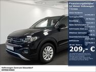VW T-Cross, 1.0 TSI Life, Jahr 2021 - Düsseldorf