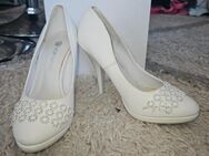 Damen Schuhe - Größe 34... - Schwaan