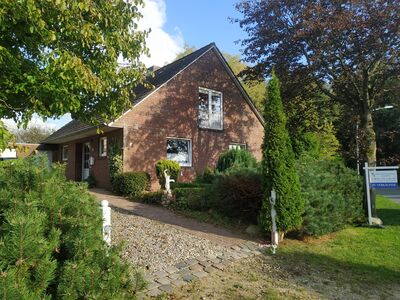 BEZUGSFREIES Einfamilienhaus eingewachsenem Garten und mögl. ELW in Rantrum bei Husum/Nordsee