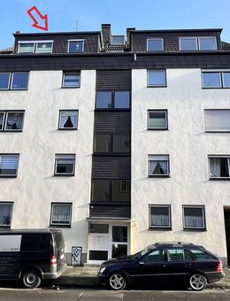 Gemütliche 3-Zimmer-Dachgeschosswohnung mit Aufzug und Balkon - Dortmund