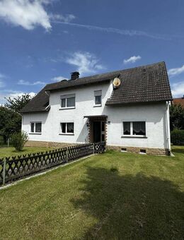 Charmantes Einfamilienhaus mit großem Grundstück in Breuna - viel Platz für Ihre Ideen - Breuna