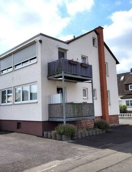 Helle und freundliche 2 Zimmer Wohnung mit Balkon, sofort frei - Kirchhain
