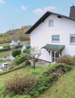 ZFH mit Wertsteigerungs- und Ausbaupotenzial in naturnaher Lage zur flexiblen Nutzung - Angelburg