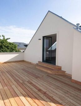 Das Besondere! * Erstbezug * Parkett * riesige Dachterrasse * Fußbodenheizung * tolles Bad - Leipzig
