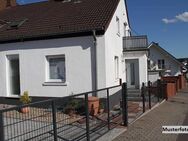 Reihenmittelhaus, Garten und Garage - Stolberg (Rheinland, Kupferstadt)