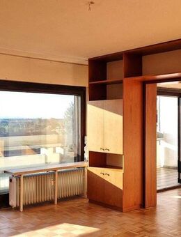 * Hier erwarten Sie große, helle Räume und ein wirklich toller Blick ins Grüne * - Ettlingen