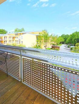 Barrierefreie 2-Zimmerwohnung im Dachgeschoss. Bezugsfrei. Zur Eigennutzung oder zur Kapitalanlage! - Karlsfeld