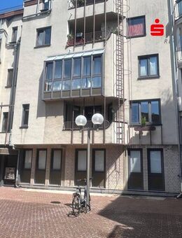 Innerstädtisch und dennoch ruhig gelegene ETW im 1.OG mit Loggia - Eschweiler