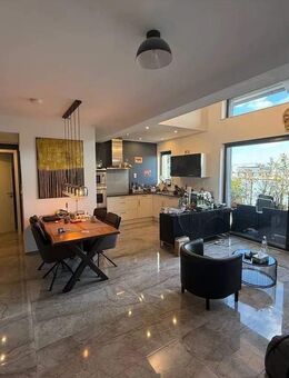 Luxuriöses Penthouse über den Dächern von Mainz-Gonsenheim mit zwei Dachterrassen - Mainz