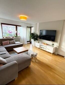 Ihre Wohnzukunft oder solide Sachwertanlage? In dieser ruhigen Anliegerstraße haben Sie die Chance! - Fellbach