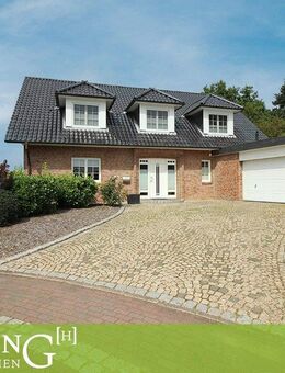 Exklusives Wohnen am Feldrand - Raum, Ruhe und moderne Eleganz - Lasbek