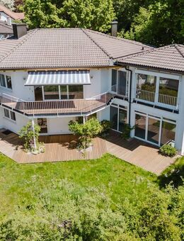 Uneinsehbare Luxus-Villa mit Panoramablick & Wellnessbereich - exklusives Wohnen in Bayreuth - Bayreuth