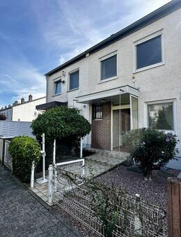 Kleines Reihenmittelhaus in WI-Nordenstadt mit Renovierungs- & Investitionsbedarf - Wiesbaden