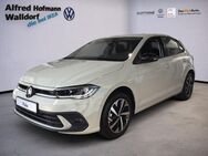 VW Polo, 1.0 TSI Move, Jahr 2023 - Walldorf (Baden-Württemberg)