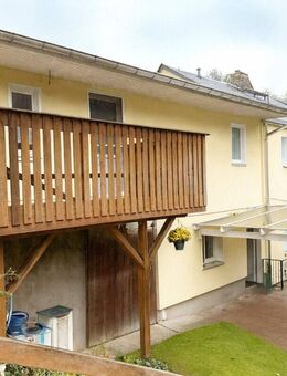 Doppelhaushälfte in Großolbersdorf nahe Zschopau: Kapitalanlage mit Wohnrecht &späterer Eigennutzung - Großolbersdorf