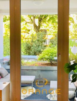 ***Bezugsfertig! Stillvolle vollmöbelierte Maisonettewohnung*** - Regensburg