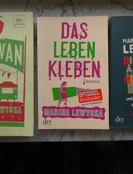 Marina Lewycka 3 Bücher zusammen 4,- Romane Bestseller Humor Komik - Flensburg