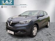 Renault Kadjar, Life TCe 140, Jahr 2018 - Norderstedt