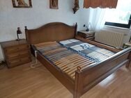 Schlafzimmer komplett zu verschenken - Linz (Rhein)