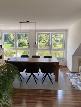 Neuwertige helle Dachgeschosswohnung in idyllischer Lage in Murrhardt - Murrhardt