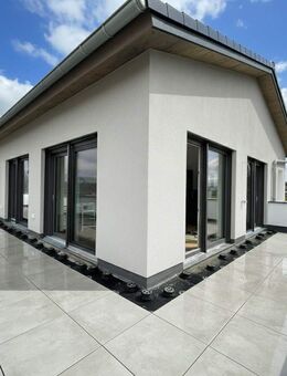 Erstbezug: Geräumige und Helle 4-Zimmer-Wohnung, mit großem Balkon und Stellplätzen - Wolpertswende