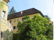 schöne 3 Zimmer-Whg. in toller Aussichtslage mit Süd-Balkon und EBK - Erlangen