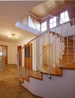 Repräsentatives Einfamilienhaus in Ebermannstadt/OT Moggast - Ebermannstadt