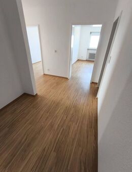 Einziehen & wohlfühlen: 3-Zimmer mit Weitblick & großem Balkon - Bamberg