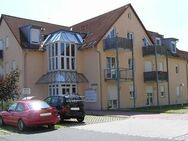 Kapitalanlage - 2-Zimmer-Eigentumswohnung mit Terrasse und Tiefgaragenstellplatz - Weiden (Oberpfalz)