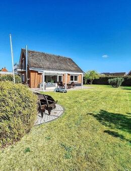 Fußläufig zum Strand! Modernisiertes Einfamilienhaus auf großem Sonnen-Grundstück in Grömitz! - Grömitz