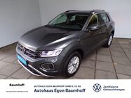 VW T-Roc, 1.5 TSI LIFE S, Jahr 2023 - Lennestadt