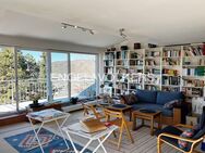 Vermietete 3-Zimmer-DG-Wohnung in herrlicher Aussichtslage . Gartennutzung + Carport - Tübingen