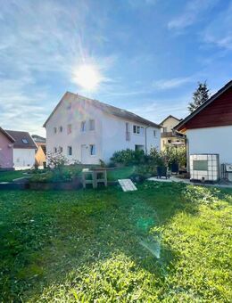 Ziehen Sie mit Ihren Eltern ein - modernisierter Massivbau mit 3 Einheiten - toller Garten - Welzheim