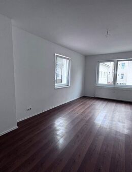 Zentral gelegene 4-Zimmer-Wohnung am Wasserturm in Peine - ruhig, modern und fußläufig zur Innenstadt! - Peine