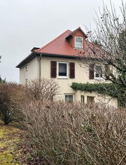 Ein Raumwunder! Platz zum Wohnen und Arbeiten - Gesamt ca. 207 m² + Sauna + Nutzflächen - Sankt Gangloff
