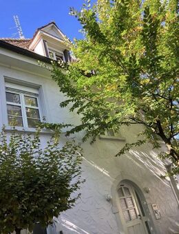 Besondere Doppelhaushälfte im Zentrum von Hilzingen - Hilzingen