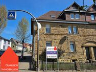 Wer Sandstein mag, wird dieses Haus lieben. Große DHH mit Carport und 2 Stellplätzen in ruhiger Lage von Oberderdingen - Oberderdingen
