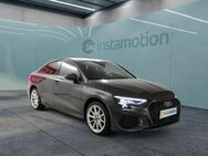 Audi A3, Limo 35 TFSI 2x S-Line Black Style, Jahr 2022 - München