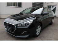 Hyundai i30 1.4 cw Select OPF KLIMA BT FERNLICHTASST. LM - Willmering