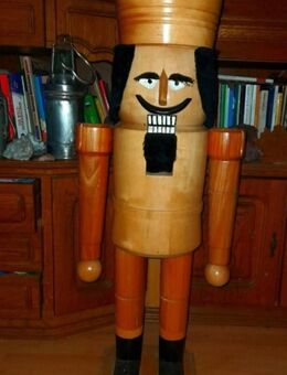 Verkaufe einen schönen,großen Nußknacker - Plauen